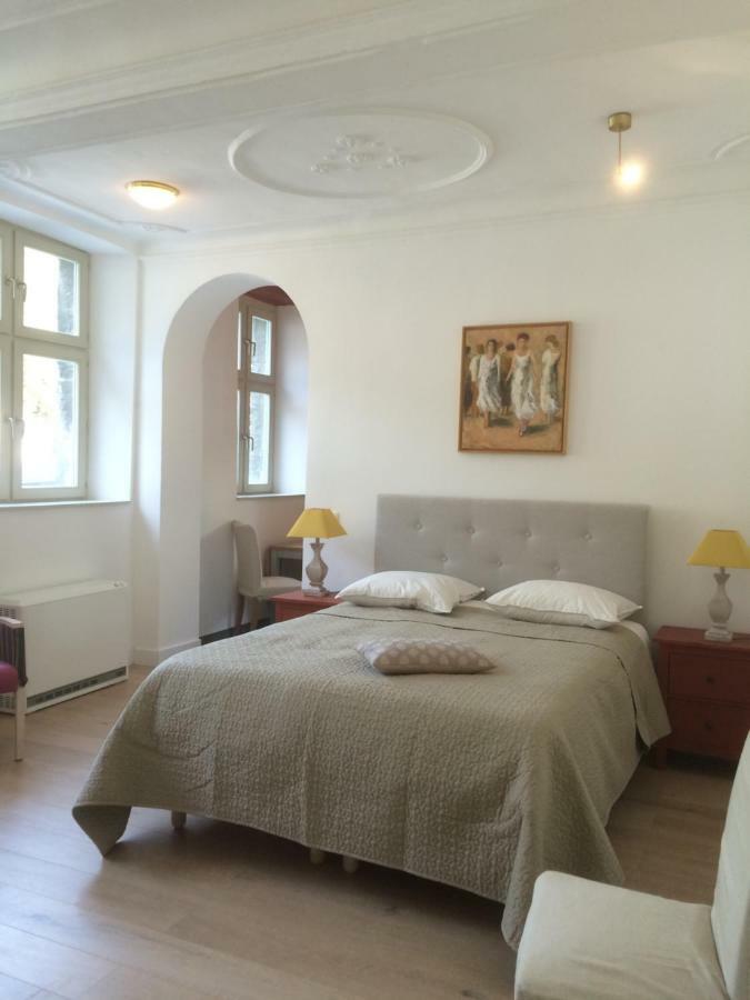 Les Roques Apartments In Historical Monastery Durbuy Buitenkant foto